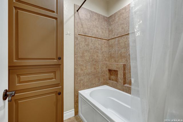 1262 ELM CREEK RD, New Braunfels, TX 78132