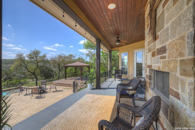 1262 ELM CREEK RD, New Braunfels, TX 78132