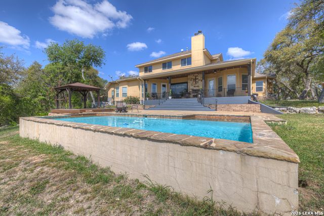1262 ELM CREEK RD, New Braunfels, TX 78132