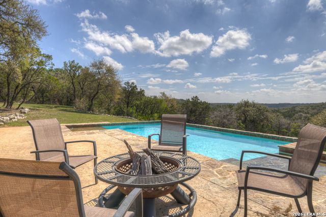 1262 ELM CREEK RD, New Braunfels, TX 78132