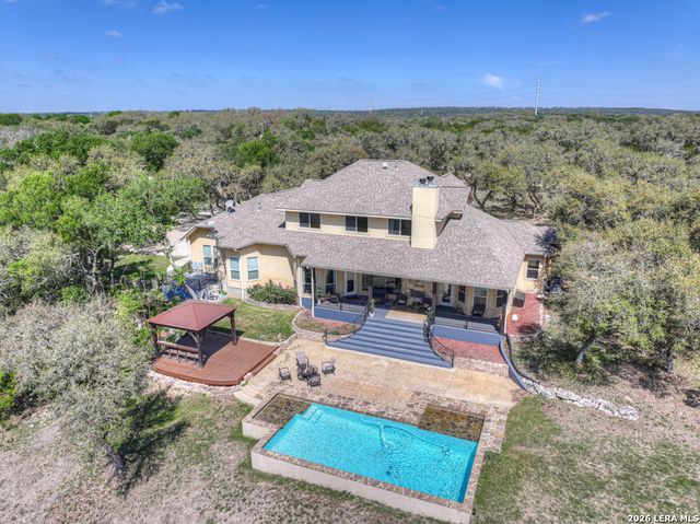 1262 ELM CREEK RD, New Braunfels, TX 78132