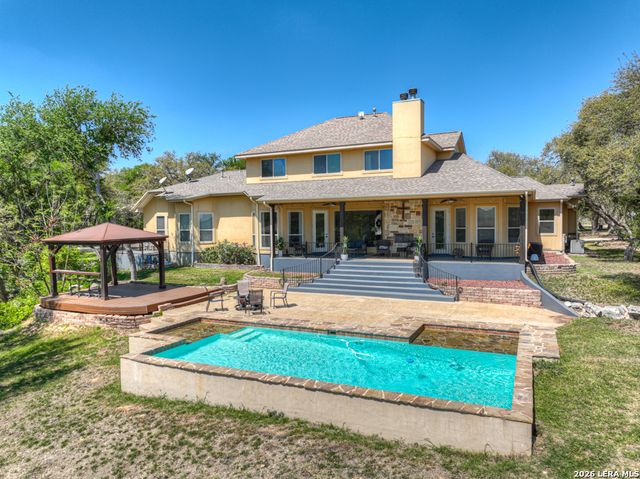 1262 ELM CREEK RD, New Braunfels, TX 78132