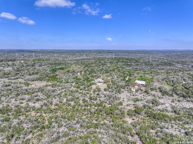 1262 ELM CREEK RD, New Braunfels, TX 78132