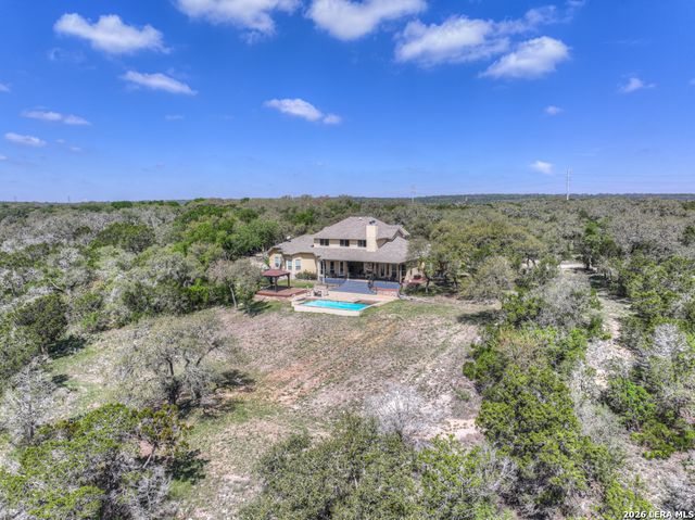 1262 ELM CREEK RD, New Braunfels, TX 78132
