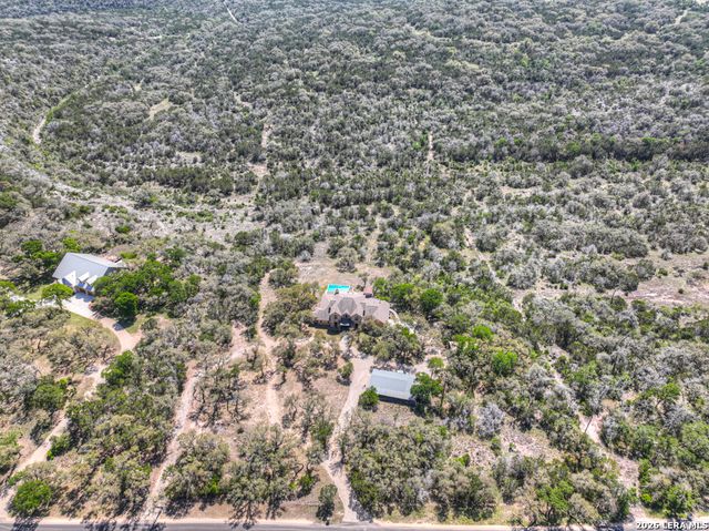 1262 ELM CREEK RD, New Braunfels, TX 78132