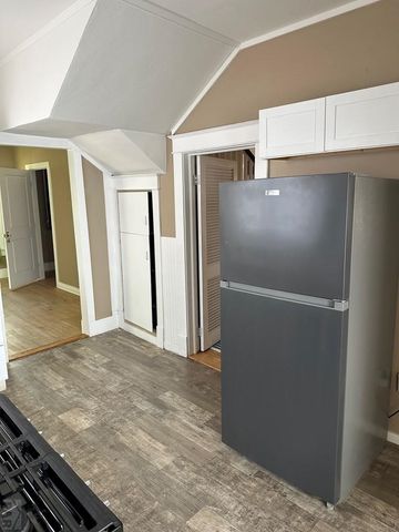 1725 Lake Ave, Pueblo, CO 81004