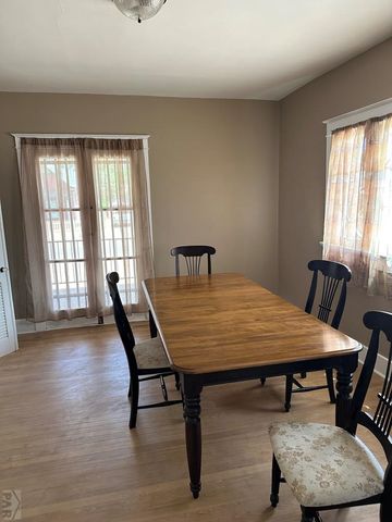 1725 Lake Ave, Pueblo, CO 81004
