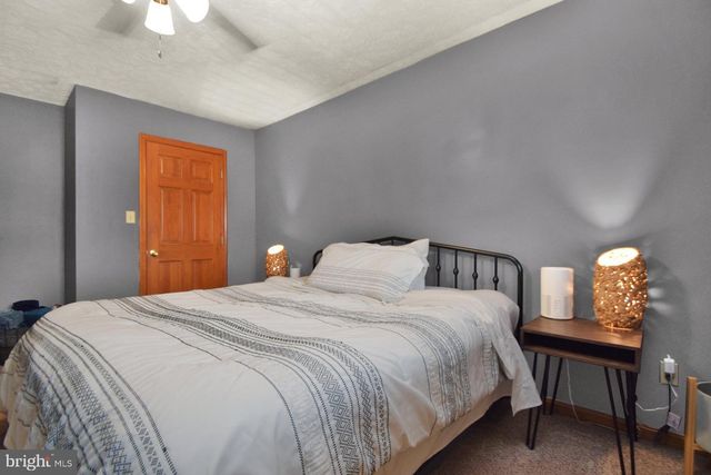 215 OPAL DR, Chambersburg, PA 17202