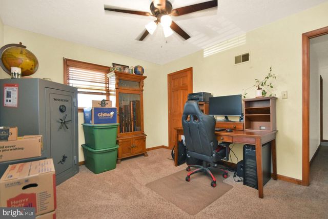 215 OPAL DR, Chambersburg, PA 17202