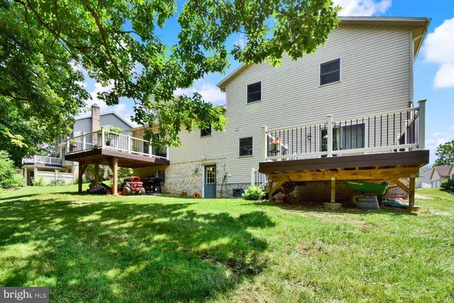215 OPAL DR, Chambersburg, PA 17202