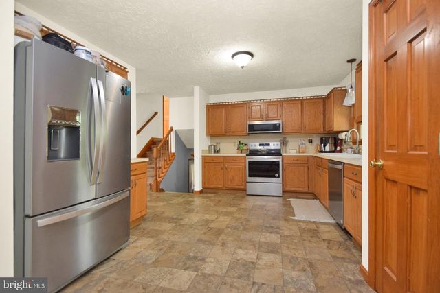 215 OPAL DR, Chambersburg, PA 17202