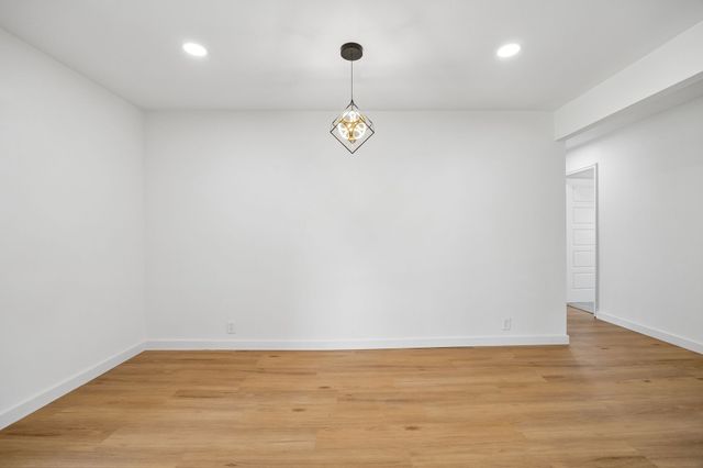 1905 Reever Street, Arlington, TX 76010