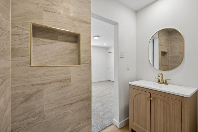 1905 Reever Street, Arlington, TX 76010