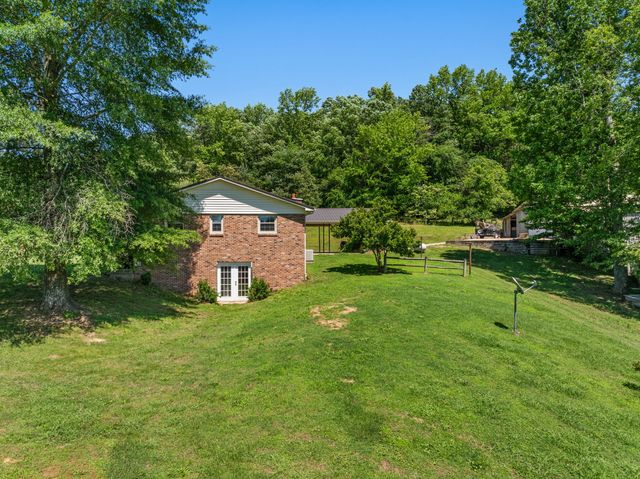 6205 Pumping Station Rd, Cypress Inn, TN 38452