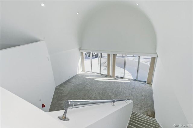 454 E Shore Road, Great Neck, NY 11024