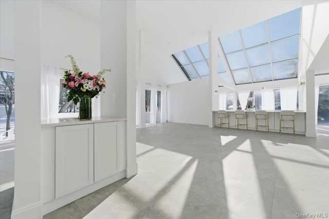 454 E Shore Road, Great Neck, NY 11024