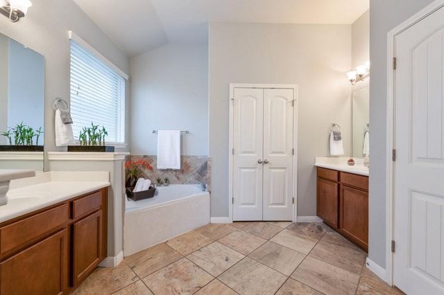 2915 Bluffstone DR, Round Rock, TX 78665