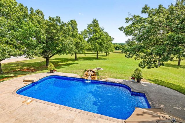 11900 Scenic Meadow Road, Oklahoma City, OK 73173