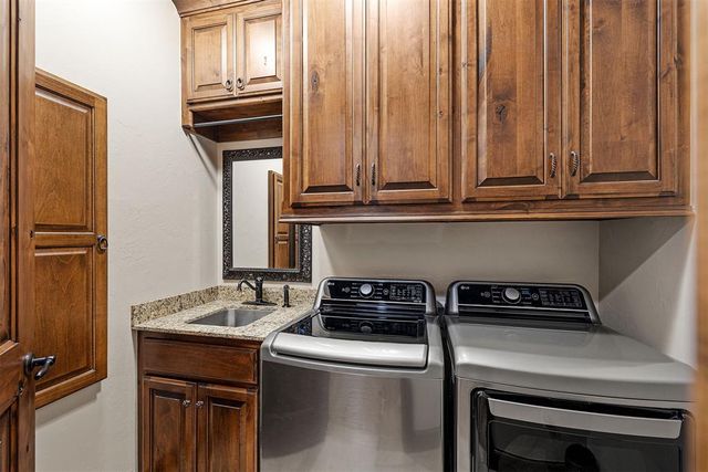 11900 Scenic Meadow Road, Oklahoma City, OK 73173