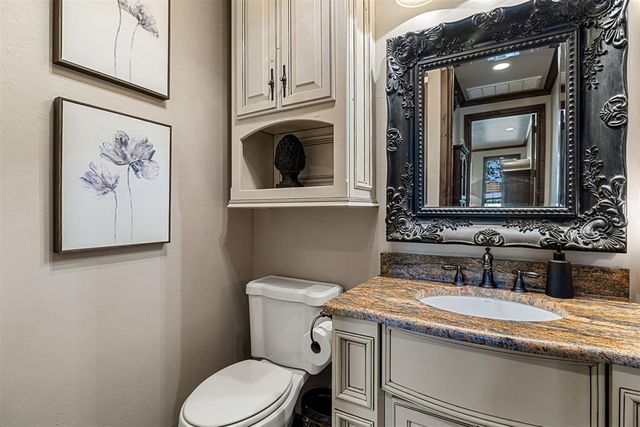 11900 Scenic Meadow Road, Oklahoma City, OK 73173