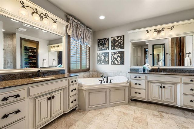 11900 Scenic Meadow Road, Oklahoma City, OK 73173