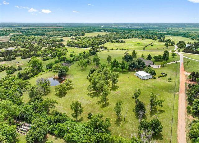 11900 Scenic Meadow Road, Oklahoma City, OK 73173