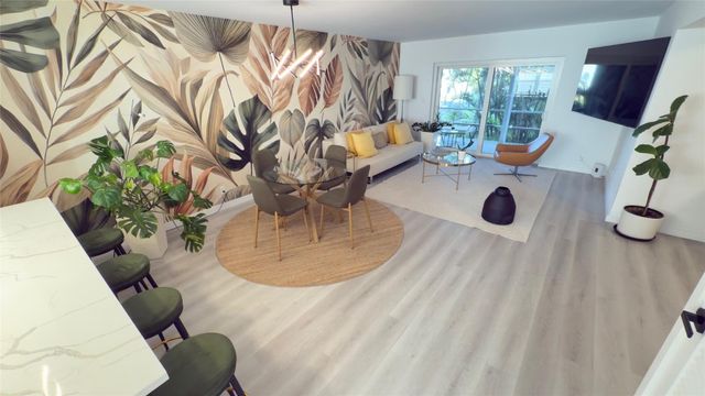 10 SE 13th Street B3, Boca Raton, FL 33432