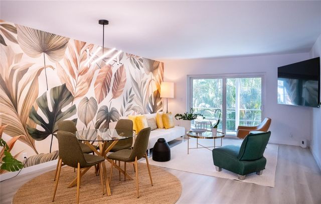 10 SE 13th Street B3, Boca Raton, FL 33432