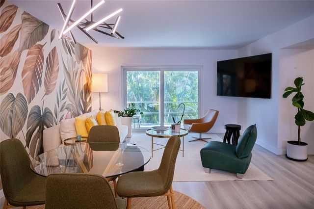 10 SE 13th Street B3, Boca Raton, FL 33432