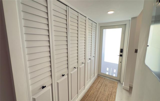 10 SE 13th Street B3, Boca Raton, FL 33432