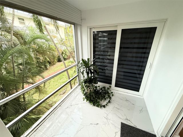10 SE 13th Street B3, Boca Raton, FL 33432