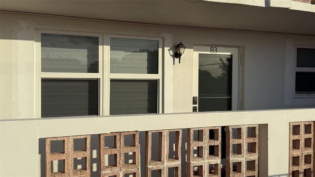 10 SE 13th Street B3, Boca Raton, FL 33432