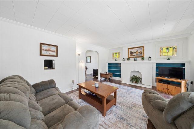 1141 Lincoln Way, White Oak, PA 15131