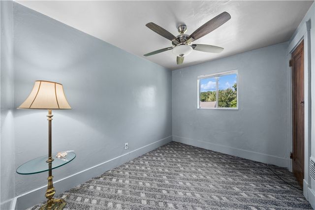 1141 Lincoln Way, White Oak, PA 15131