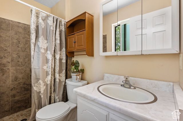 2673 E TONI CIR, Cottonwood Heights, UT 84121