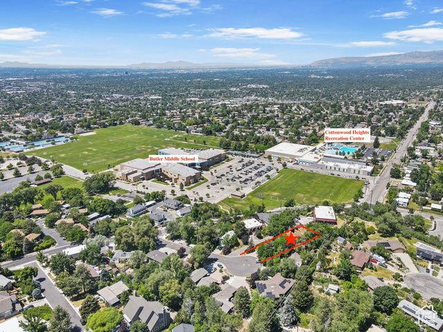 2673 E TONI CIR, Cottonwood Heights, UT 84121