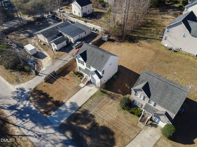 2207 Sunlit Lane, Raleigh, NC 27604