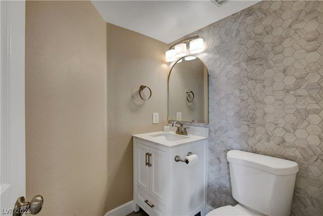 8308 Raphael Court, Las Vegas, NV 89129