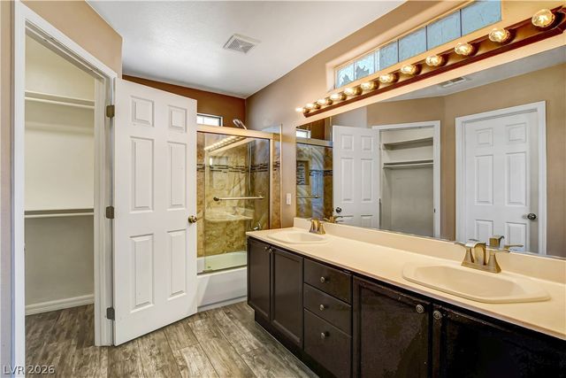 8308 Raphael Court, Las Vegas, NV 89129
