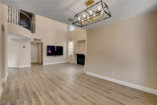 8308 Raphael Court, Las Vegas, NV 89129