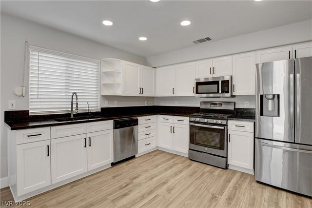 8308 Raphael Court, Las Vegas, NV 89129