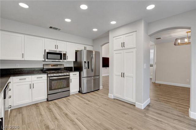 8308 Raphael Court, Las Vegas, NV 89129