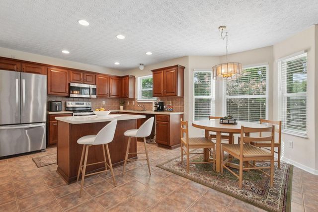 494 Ironhorse Drive, Delaware, OH 43015