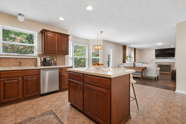 494 Ironhorse Drive, Delaware, OH 43015