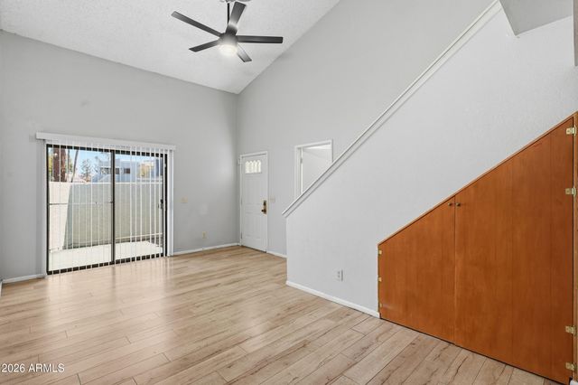 850 S RIVER Drive 1054, Tempe, AZ 85281