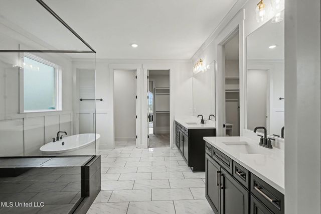 13764 S River Grove Lane, Olive Branch, MS 38654