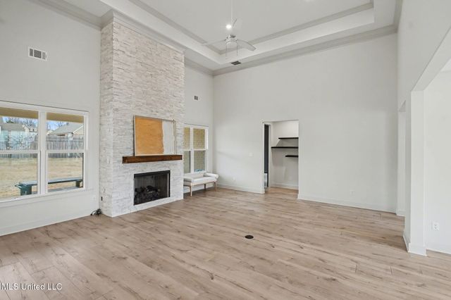 13764 S River Grove Lane, Olive Branch, MS 38654