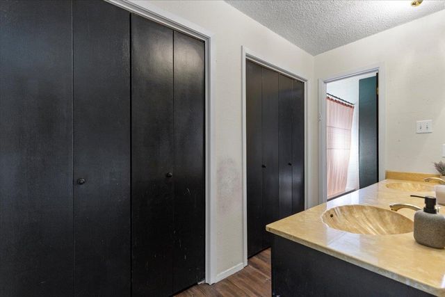 511 Suzzane RD, Pflugerville, TX 78660