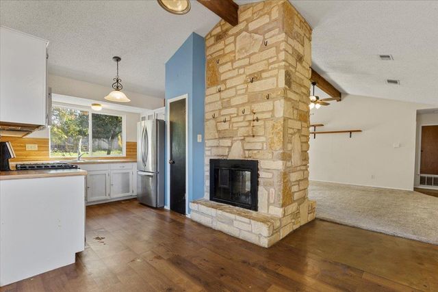 511 Suzzane RD, Pflugerville, TX 78660