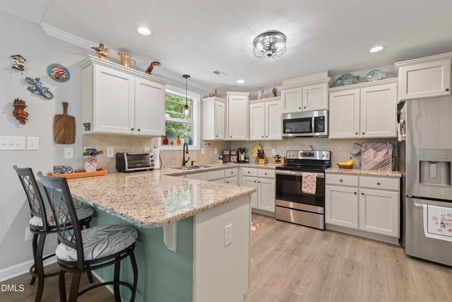 125 Garnet Lane, Clayton, NC 27520